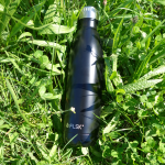 Die FLSK Thermo Trinkflasche